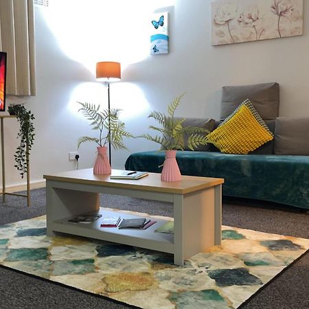 Cosy Private Two Bedroom Apartament In Kensinghton Can Fit Up To 8 Guests Лондон Экстерьер фото