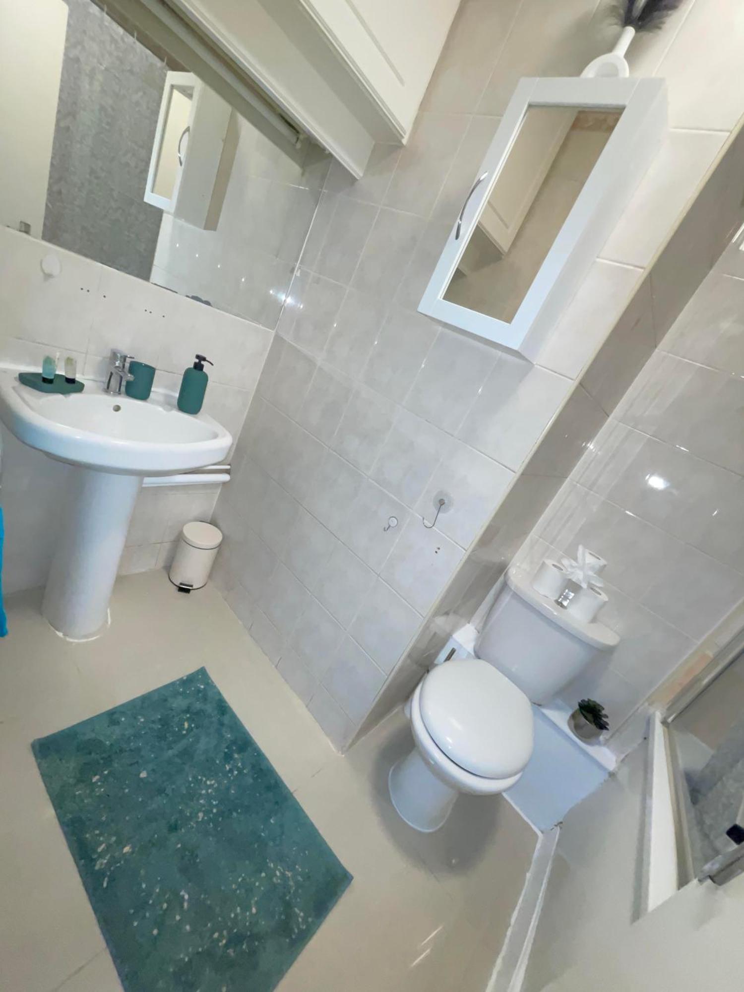 Cosy Private Two Bedroom Apartament In Kensinghton Can Fit Up To 8 Guests Лондон Экстерьер фото
